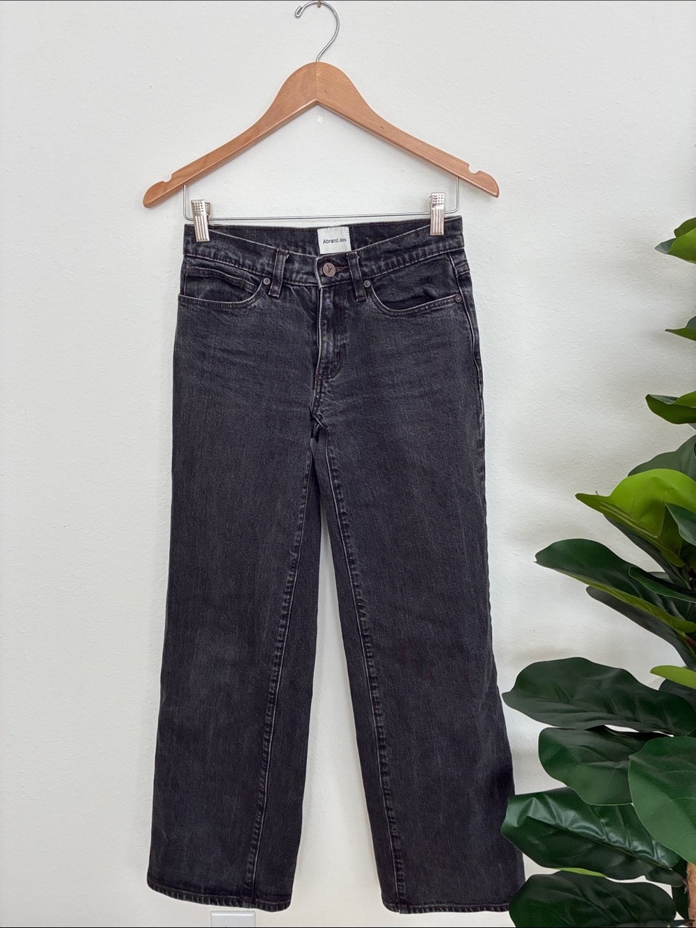 Abrand Black Straight-Leg High Rise Jeans
